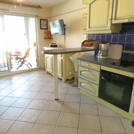 T2 30M² A Sete Avec Vue Mer, Loggia Et Parking - Fr-1-472-119 Sete