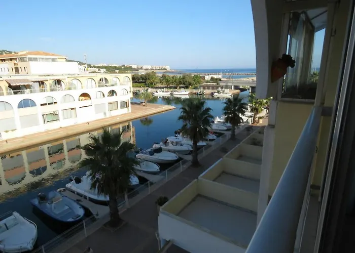 T2 30M² A Sete Avec Vue Mer, Loggia Et Parking - Fr-1-472-119