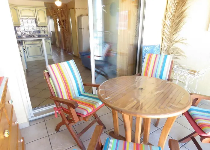 T2 30M² A Sete Avec Vue Mer, Loggia Et Parking - Fr-1-472-119 *